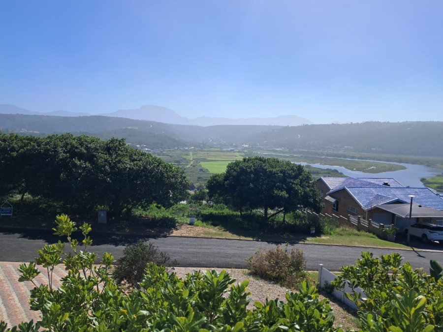 4 Bedroom Property for Sale in Bergsig Western Cape